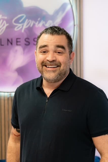 Anthony Kramek headshot