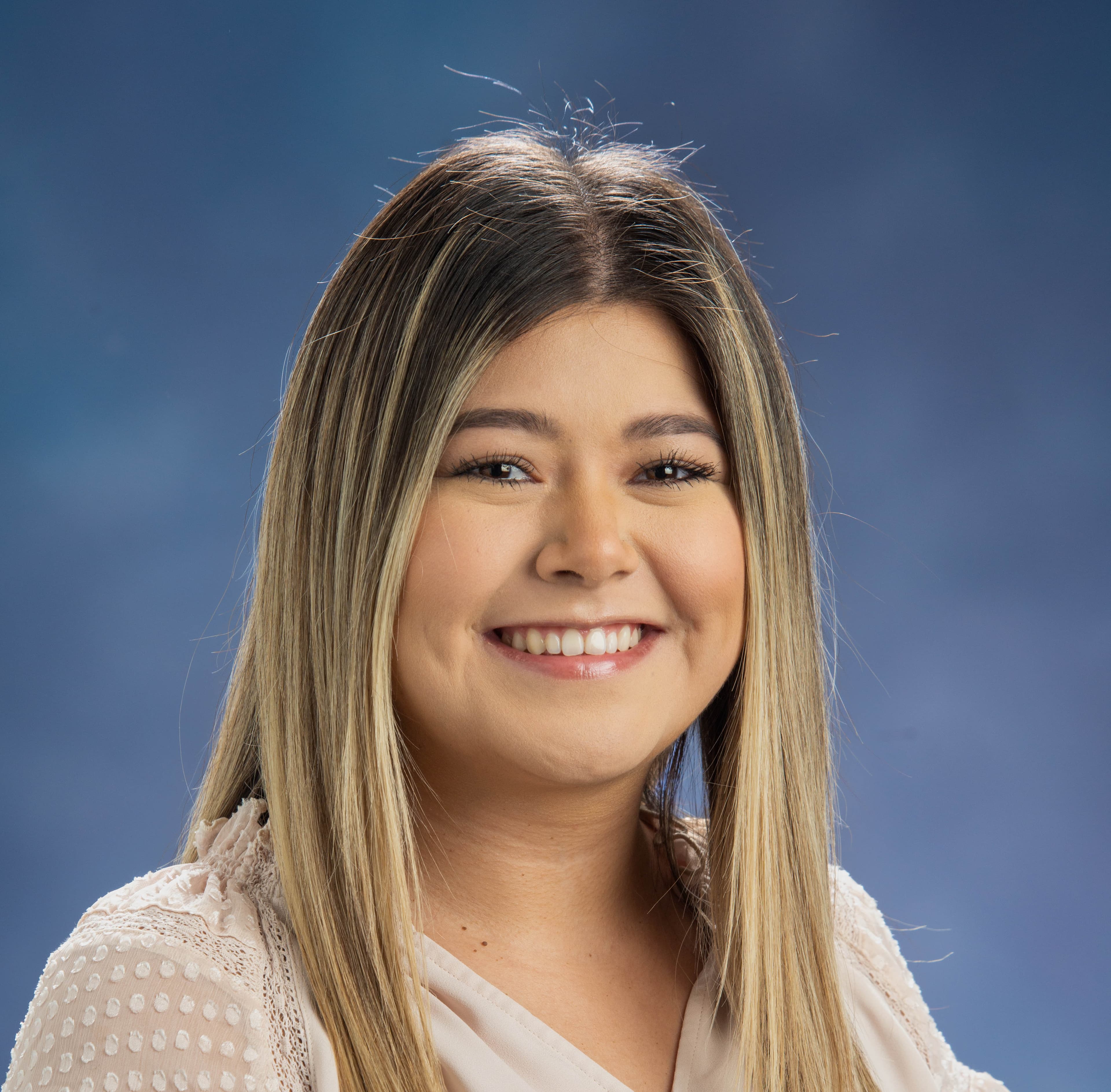 Hillary Becerra headshot